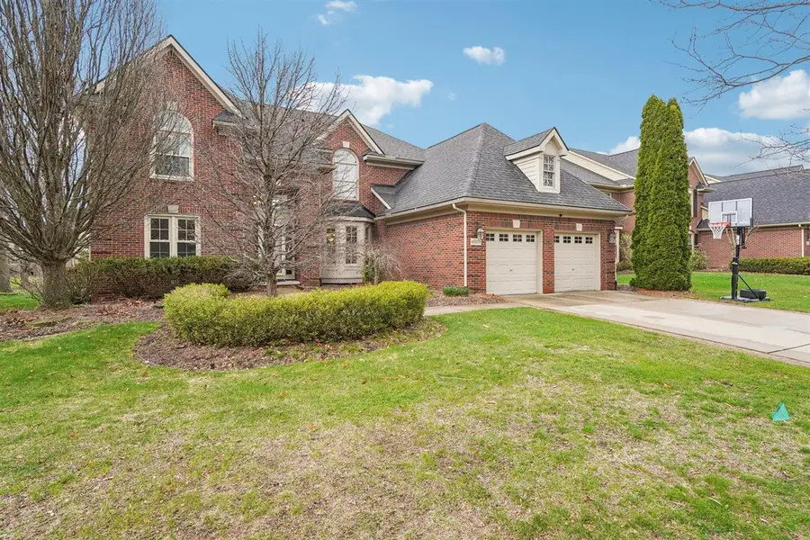 41038 Scarborough, Novi, MI 48375 - #3