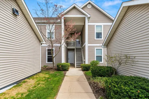 1491 Fox Pointe, Ann Arbor, MI 48108