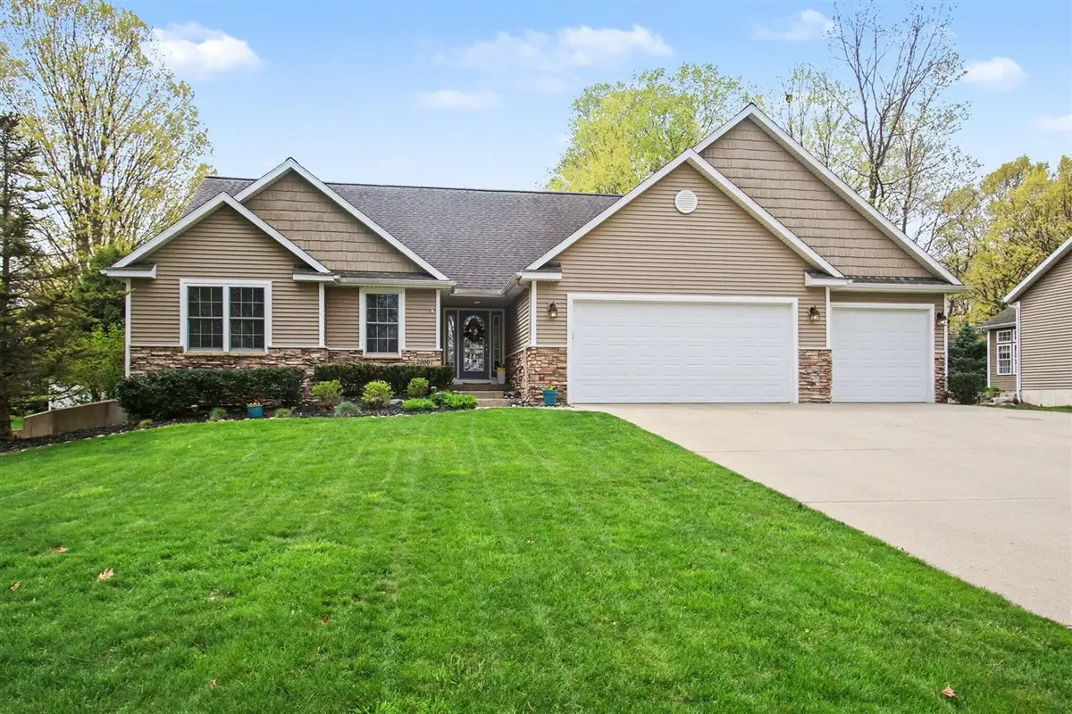 2300 Perry, Holland, MI 49424 - #1