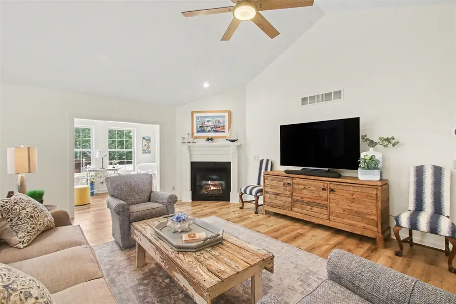 2300 Perry, Holland, MI 49424 - #2