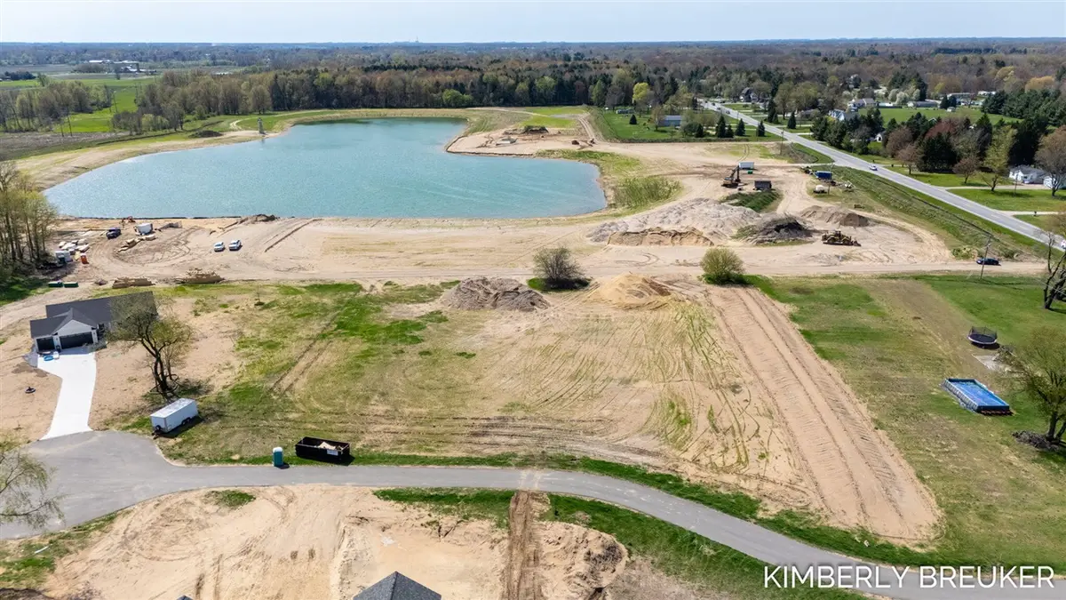 6562 Fillmore, Allendale, MI 49401 - #1