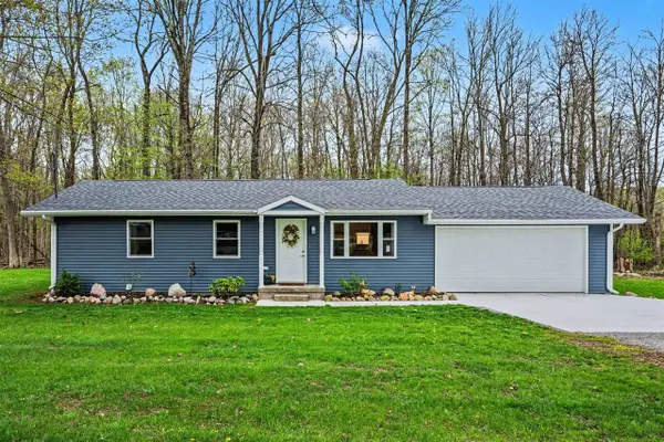 1301 18 1/2 Mile, Tekonsha, MI 49092