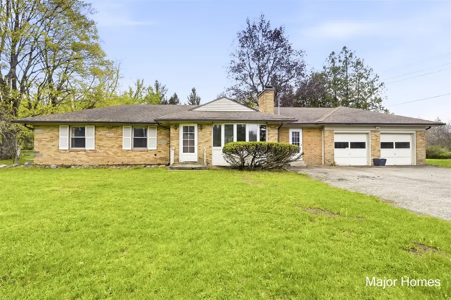 2190 Knapp, Grand Rapids, MI 49505 - #2