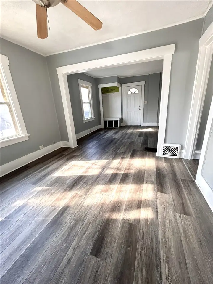 76 E Avenue, Battle Creek, MI 49017 - #3