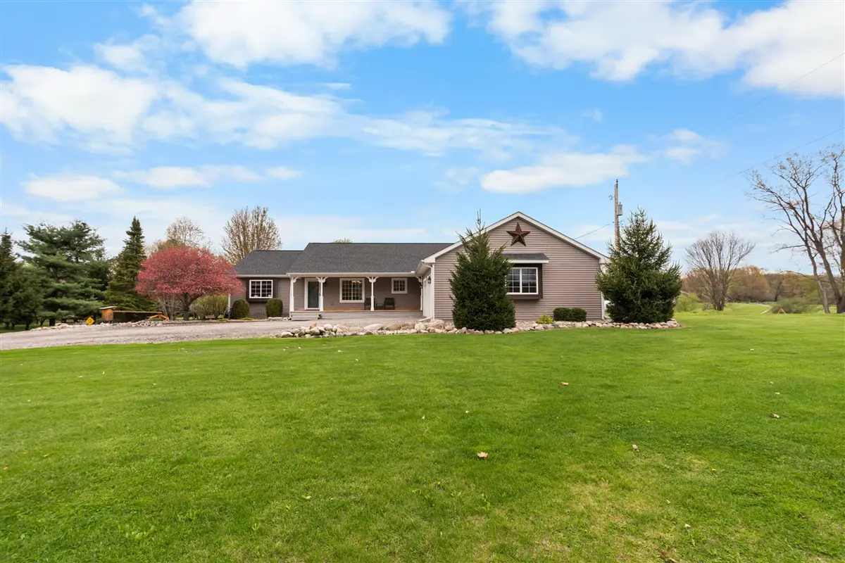 6540 Munsell, Howell, MI 48843 - #1