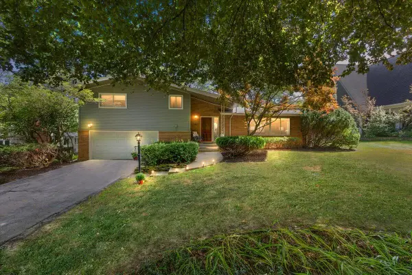 2511 Londonderry, Ann Arbor, MI 48104