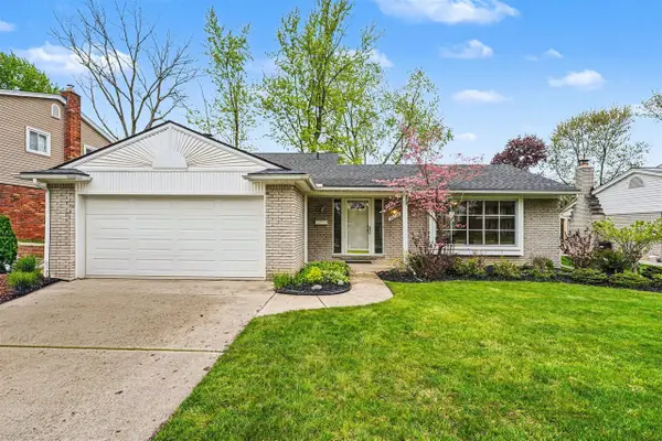 36716 Rayburn, Livonia, MI 48154