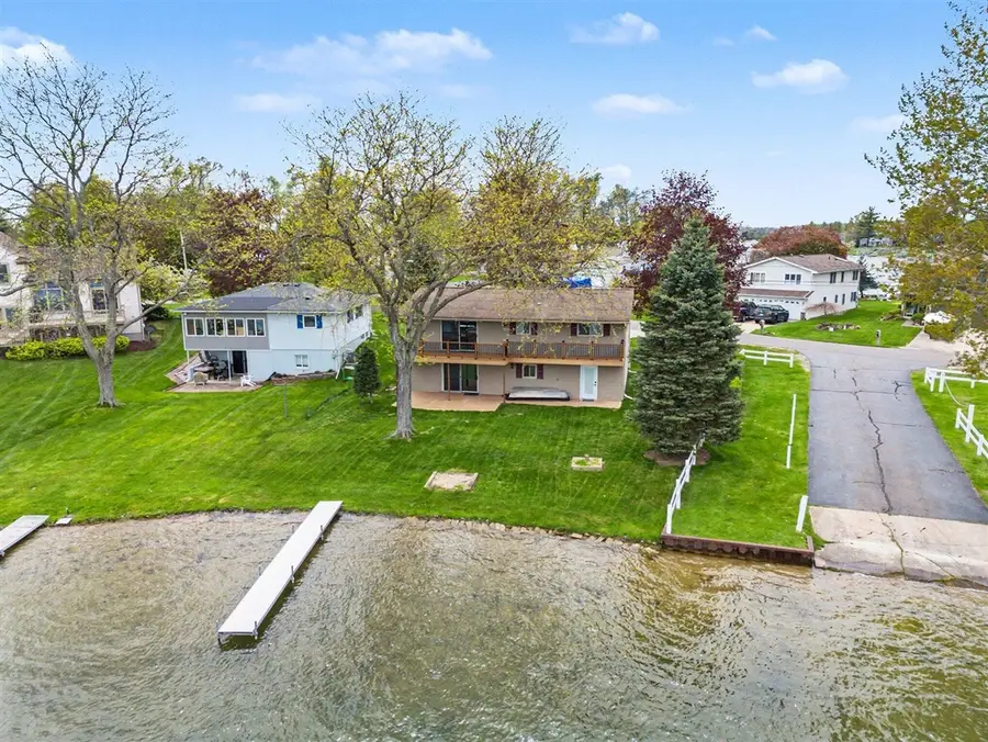 186 Bedford, Brooklyn, MI 49230 - #2