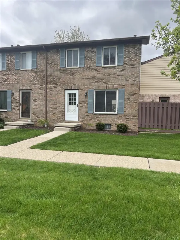 143 Sheffield, Saline, MI 48176