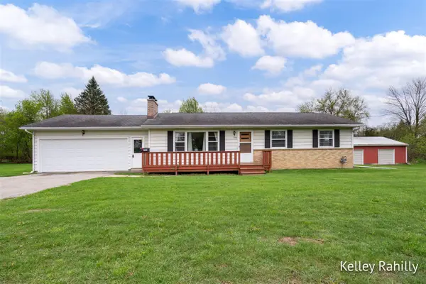 2762 100th, Caledonia, MI 49316