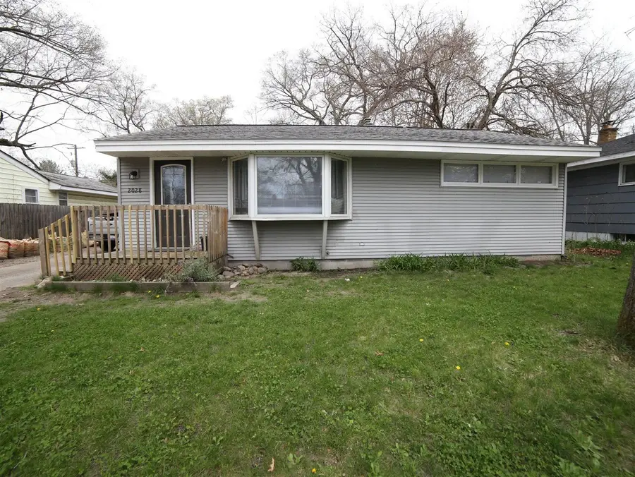 2028 Marcoux, Muskegon, MI 49442 - #2