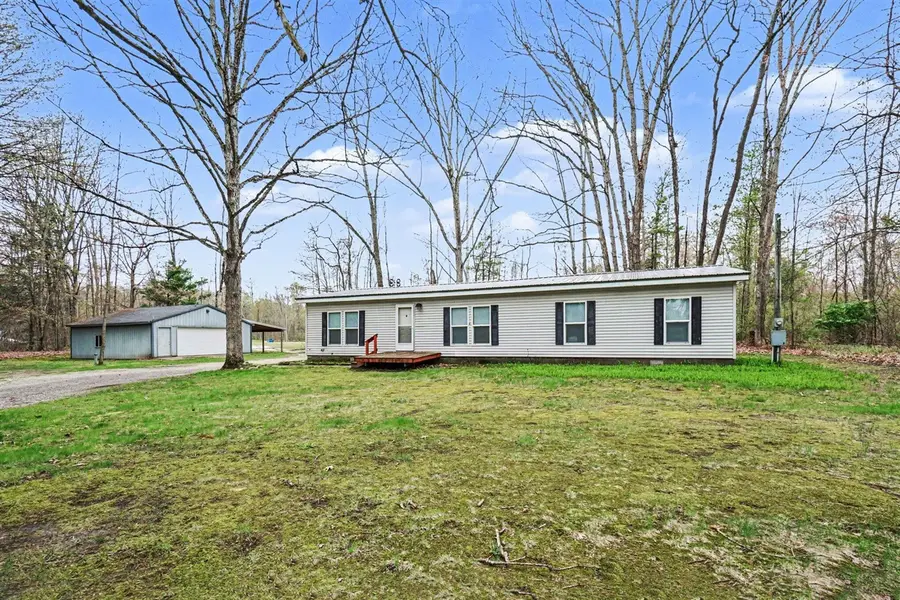 2418 Lincoln, Allegan, MI 49010 - #3