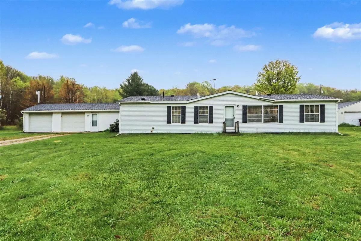 691 26th, Allegan, MI 49010 - #1