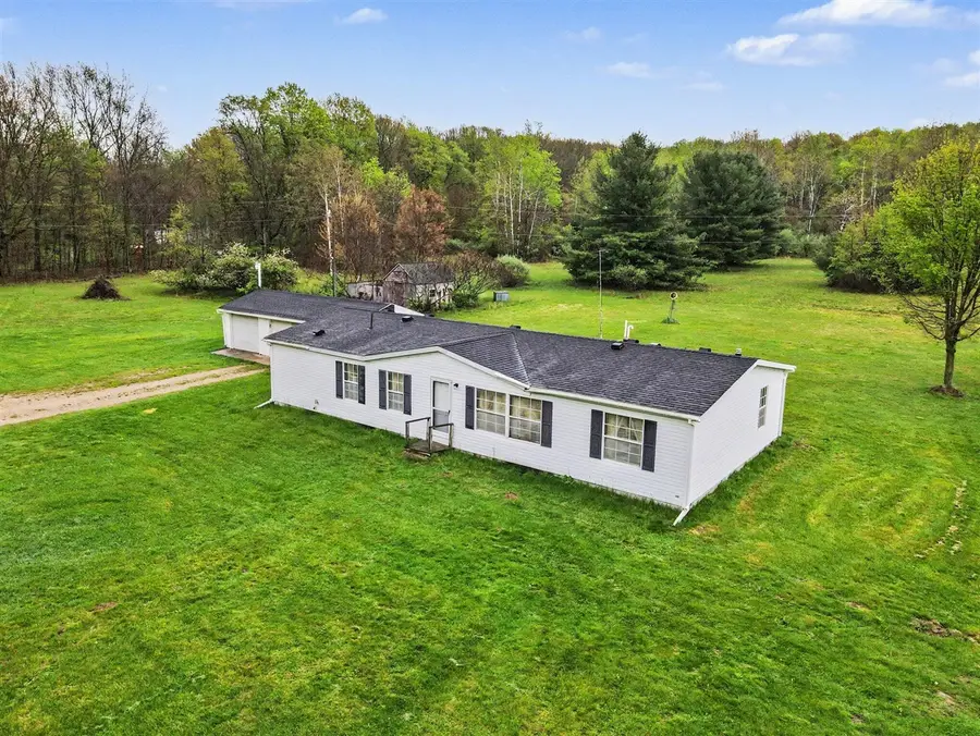 691 26th, Allegan, MI 49010 - #2
