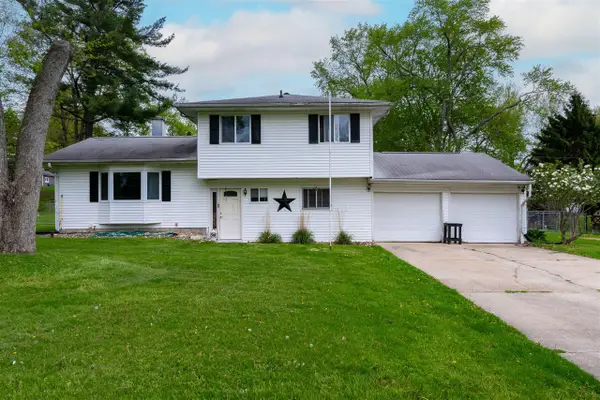 16271 Merson, Buchanan, MI 49107