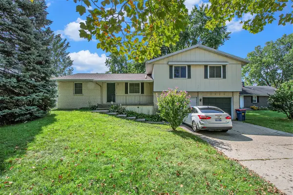 3920 Camelot, Grand Rapids, MI 49546