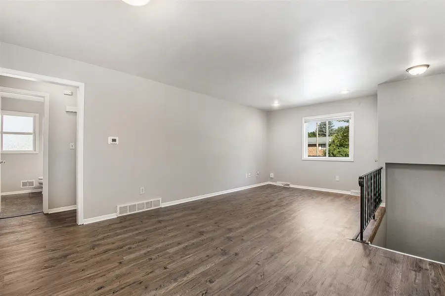 3920 Camelot, Grand Rapids, MI 49546 - #2