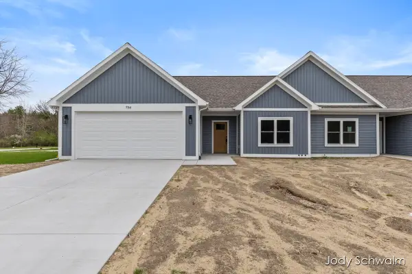 754 Noble, Belding, MI 48809