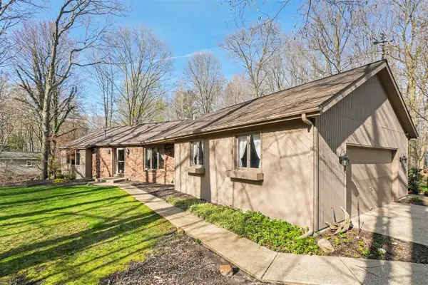 6490 Lake Harbor, Norton Shores, MI 49441