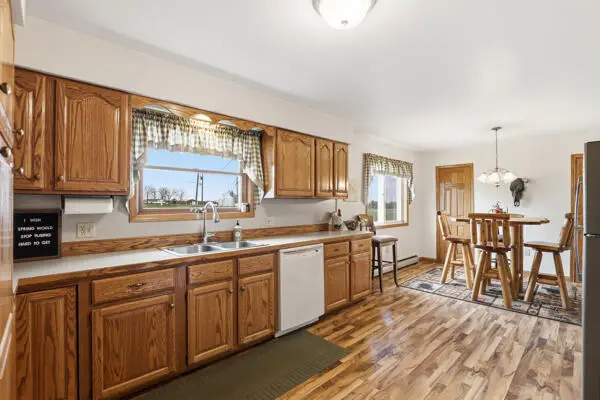 8835 E Mcbrides, Vestaburg, MI 48891 - #3