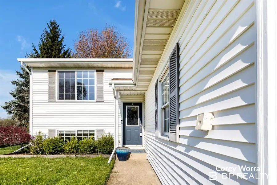 7115 12th, Jenison, MI 49428 - #2