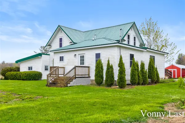 950 W 40th, Fremont, MI 49412
