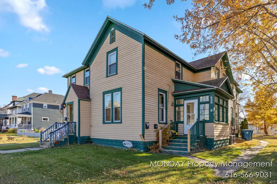 263 W Muskegon, Muskegon, MI 49440 - #3