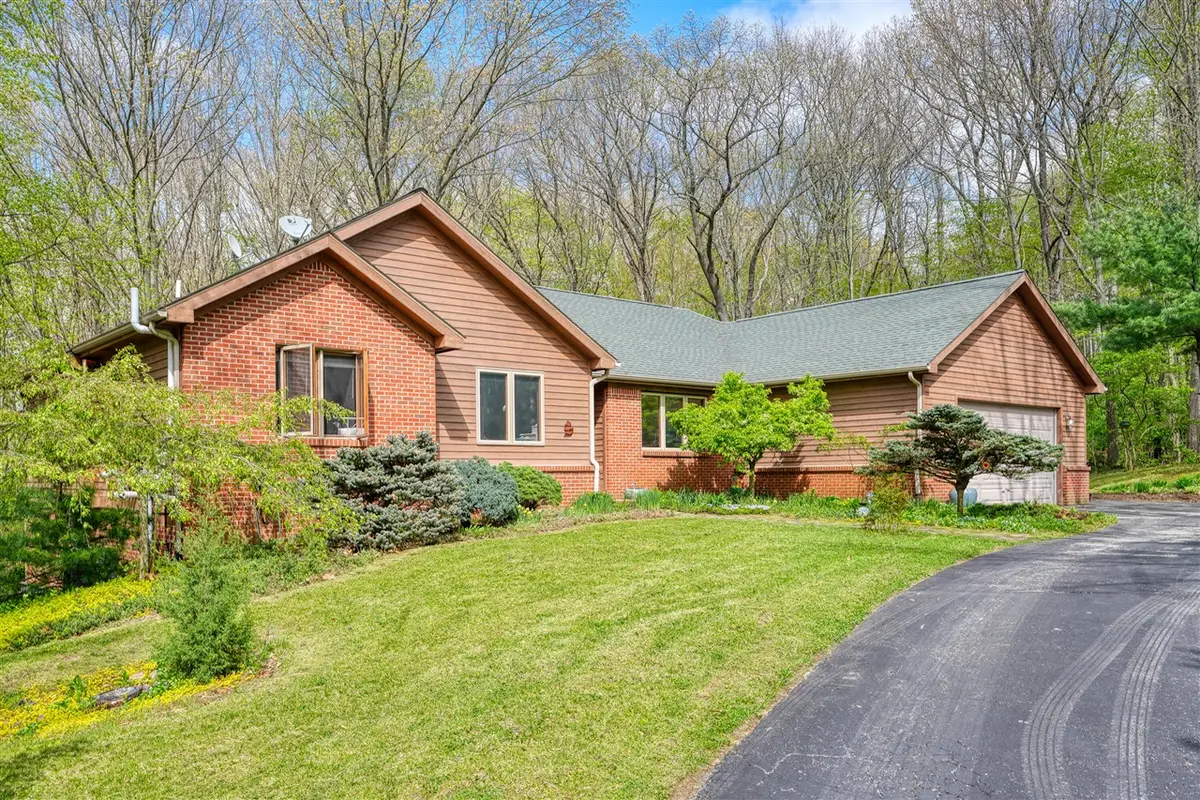 4482 Sutton ( Oak Ridge Dr ), Britton, MI 49229 - #1