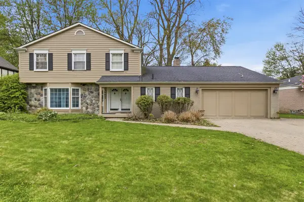 38457 James, Clinton Township, MI 48036