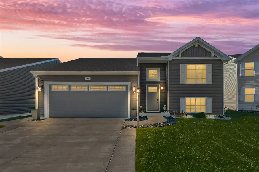 540 N Cygnet Lake, Benton Harbor, MI 49022 - #2