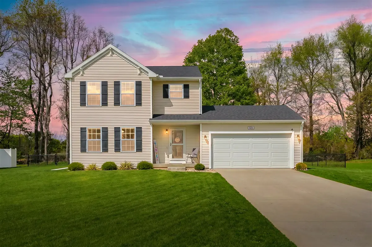 5211 Lake Pines, Vicksburg, MI 49097 - #1