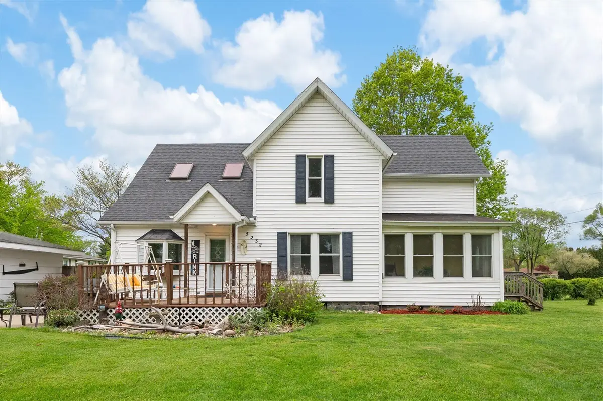 5232 Washington, Saint Joseph, MI 49085 - #1