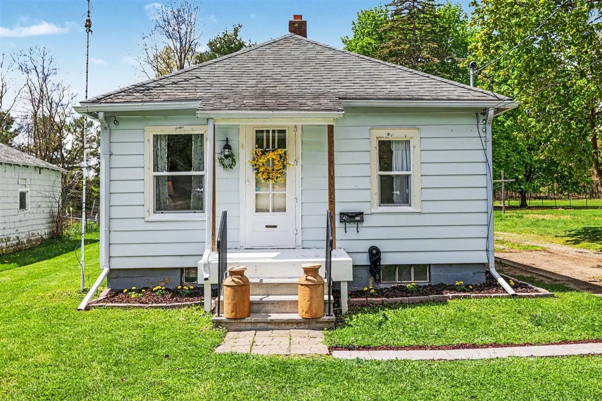 523 N Madison, Marshall, MI 49068 - #1