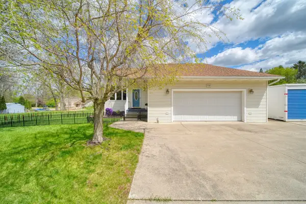 7155 Bayview, Jackson, MI 49201