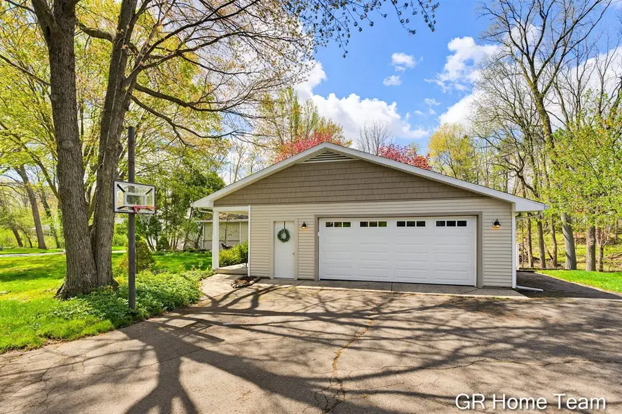 4090 Baywood, Grand Rapids, MI 49546 - #3