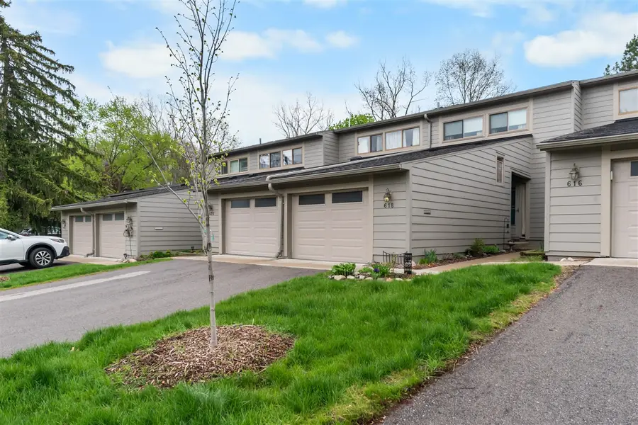 618 Watersedge, Ann Arbor, MI 48105 - #2