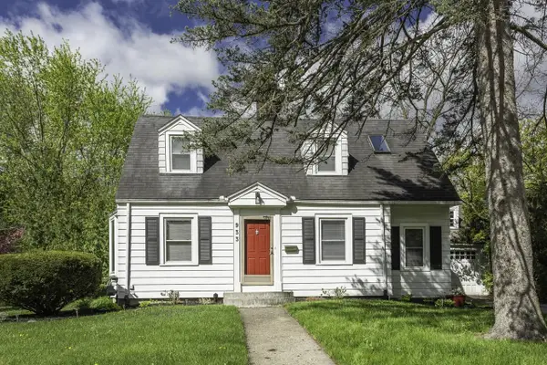 933 Pleasant, Ypsilanti, MI 48197