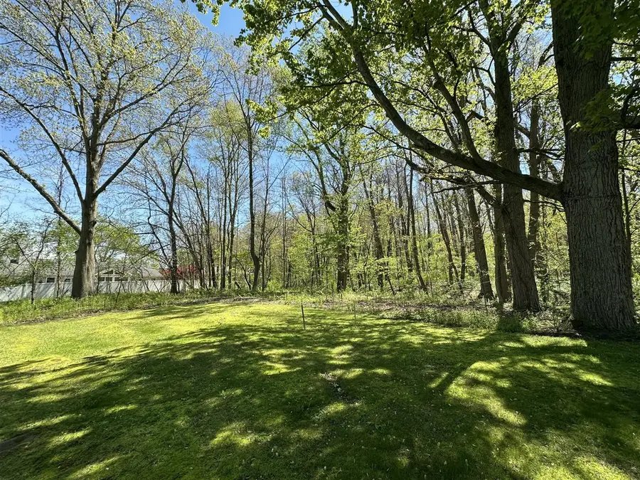 315 S Clinton, New Buffalo, MI 49117 - #3