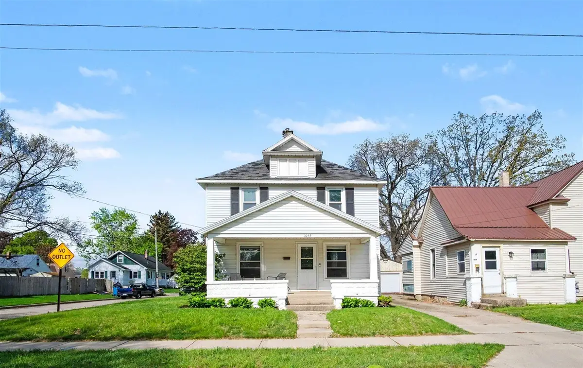 2245 Avon, Wyoming, MI 49519 - #1