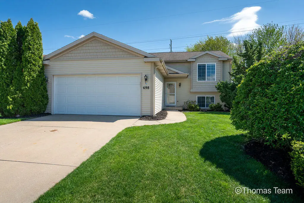 698 Silver Brook, Grand Rapids, MI 49548 - #1