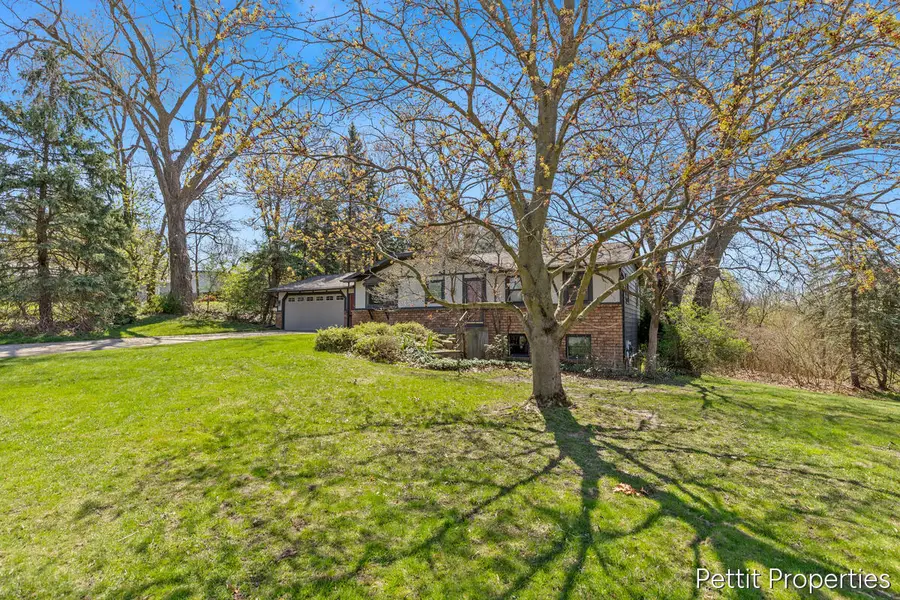 2160 Fox Ridge, Grand Rapids, MI 49505 - #3