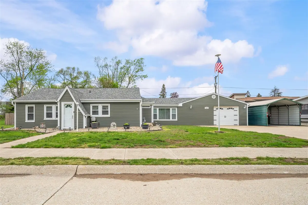 315 Dunham, Saint Joseph, MI 49085 - #1
