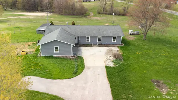 3949 N 200th, Walkerville, MI 49459