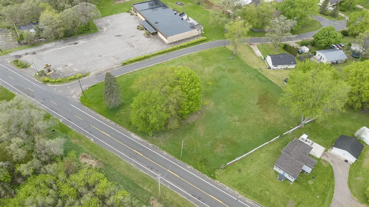 2245 Red Arrow, Benton Harbor, MI 49022 - #1