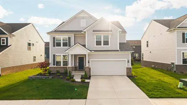 837 Kuss, Saline, MI 48176