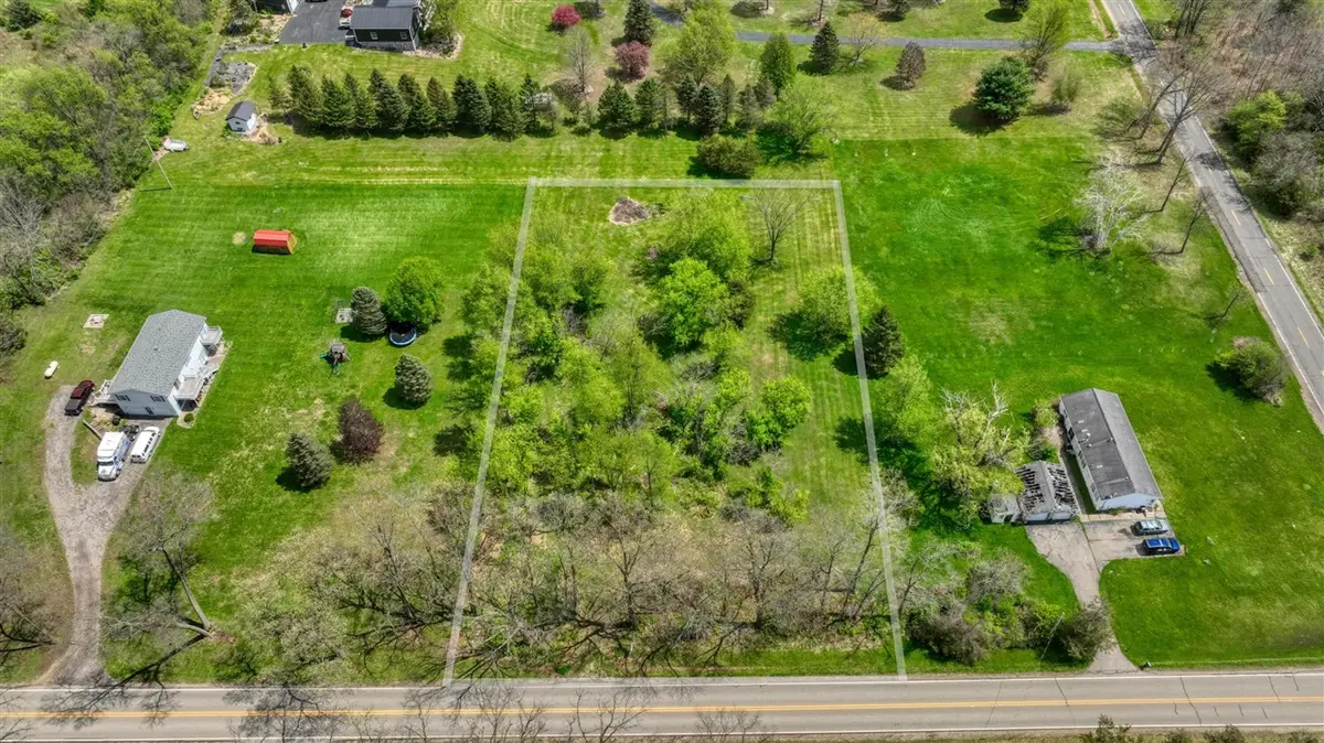 VL Cross, Horton, MI 49246 - #1