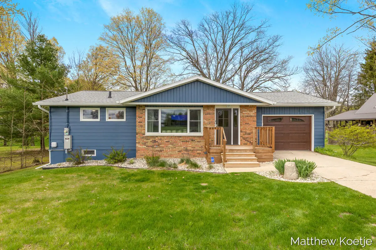4405 Chippewa, Fremont, MI 49412 - #1