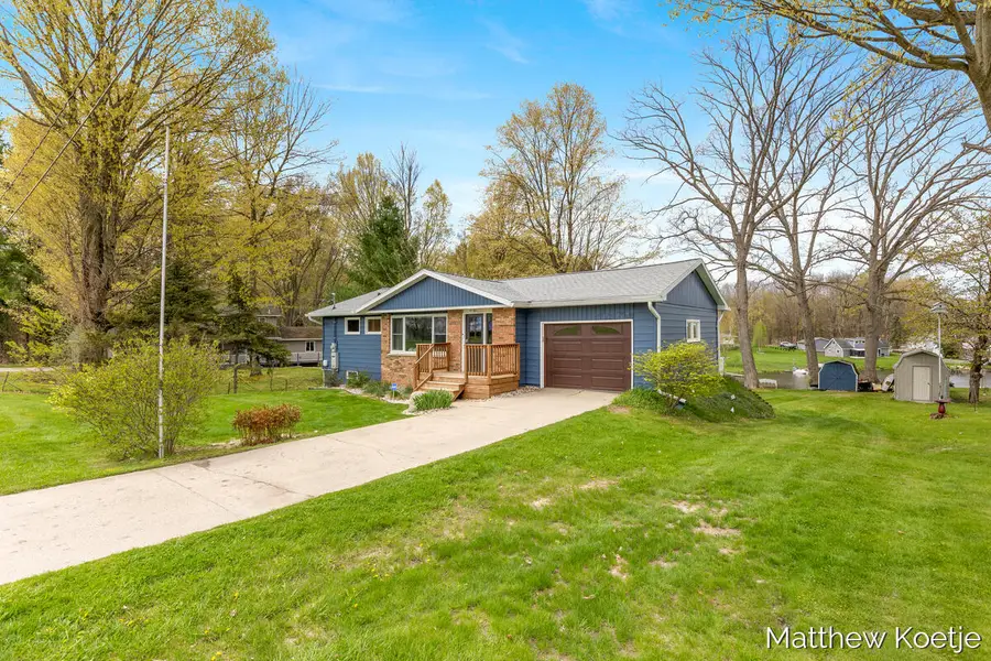 4405 Chippewa, Fremont, MI 49412 - #3