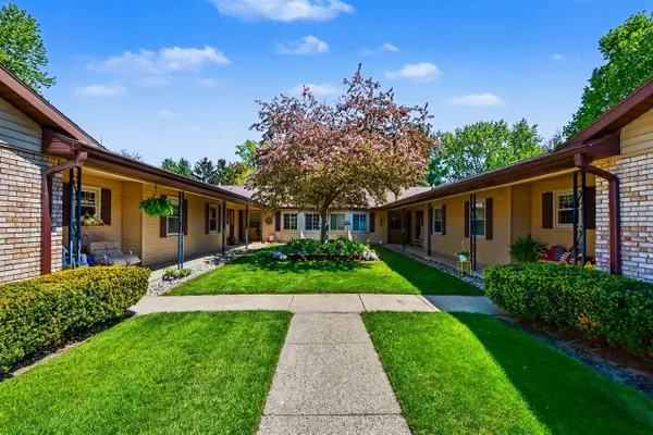 7486 Pine Grove, Jenison, MI 49428