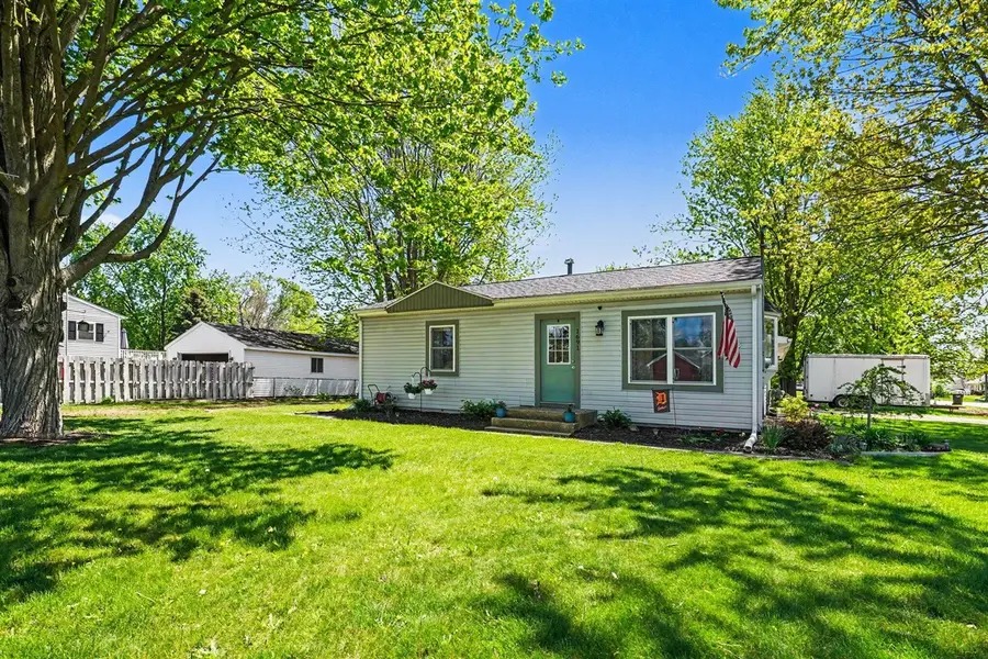 1691 Stratford, Dorr, MI 49323 - #2